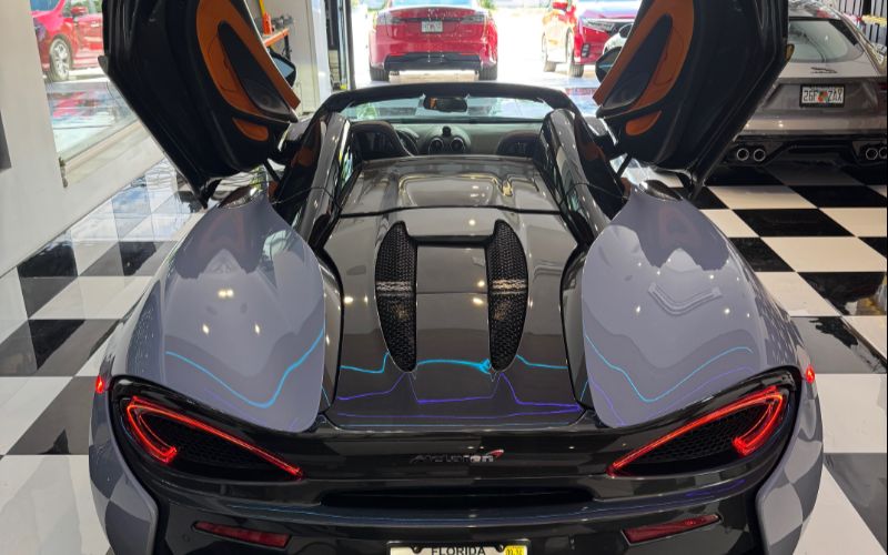 Mclaren 570 Back View Doors Open